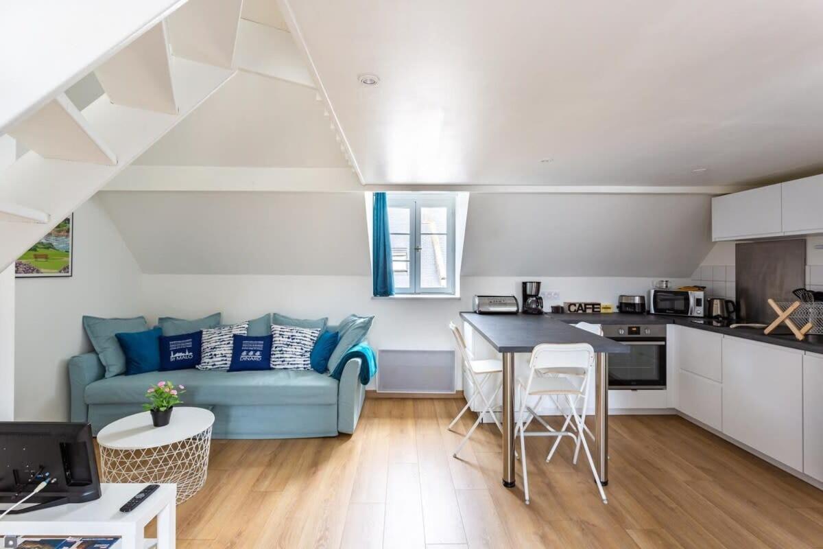 Le Petit Pastel - Joli Duplex - Proche De La Plage Apartment Saint-Malo Exterior photo